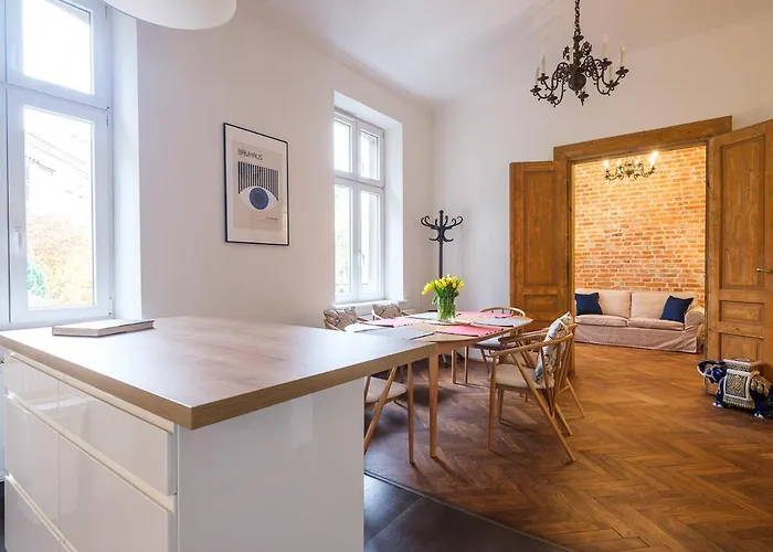 By Tyzenhauz Appartement