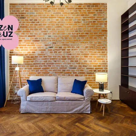 By Tyzenhauz * 克拉科夫